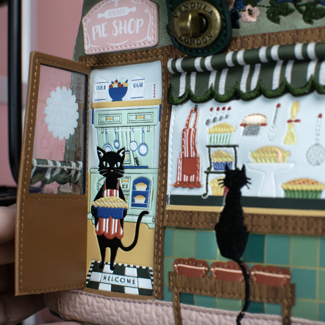 Vendula Pie Shop Mini Lyla Frame Backpack