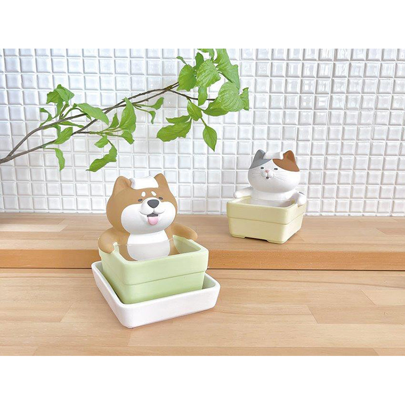 Decole Bath Mascot Humidifier - Calico Cat