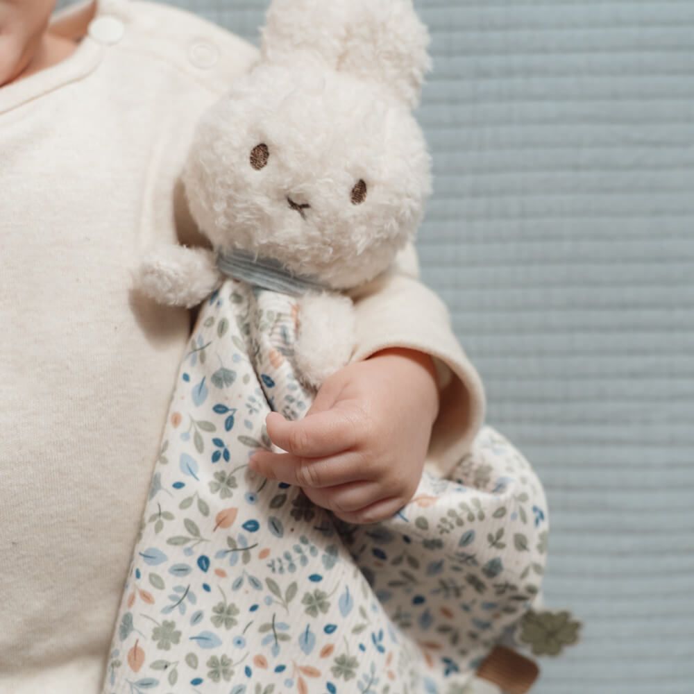 Miffy Lucky Leaves Cuddle Cloth