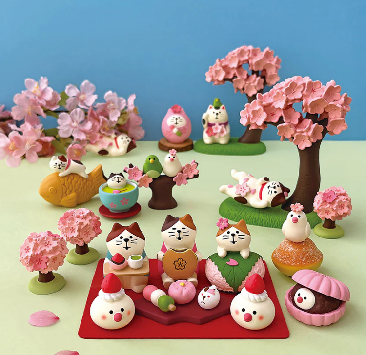 Decole Concombre Figurine - Sakura Viewing Party - Spring Japanese Sweets