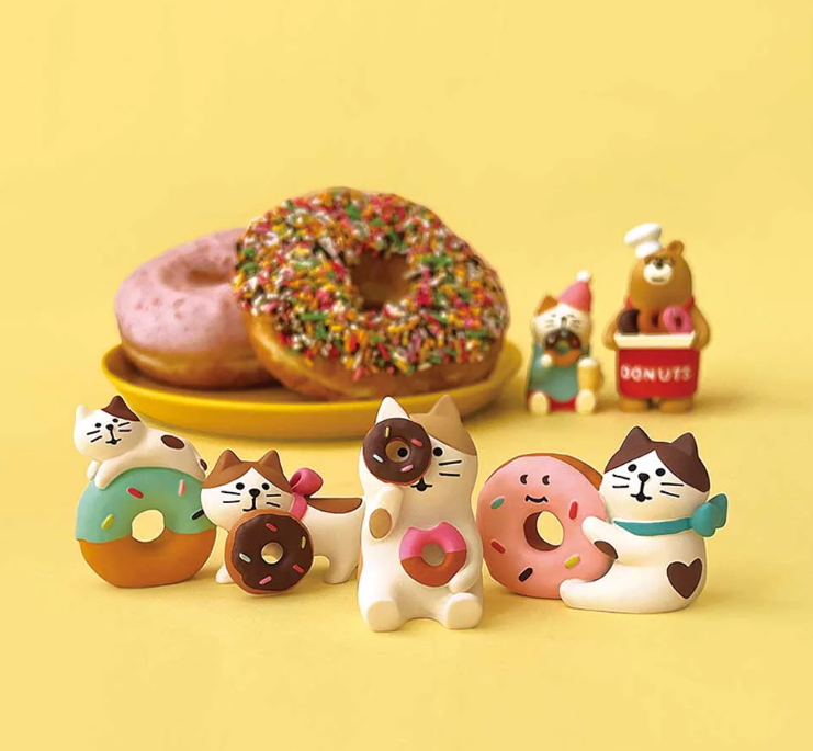 Decole Concombre Figurine - Donut Shop - Donut Peep Cat