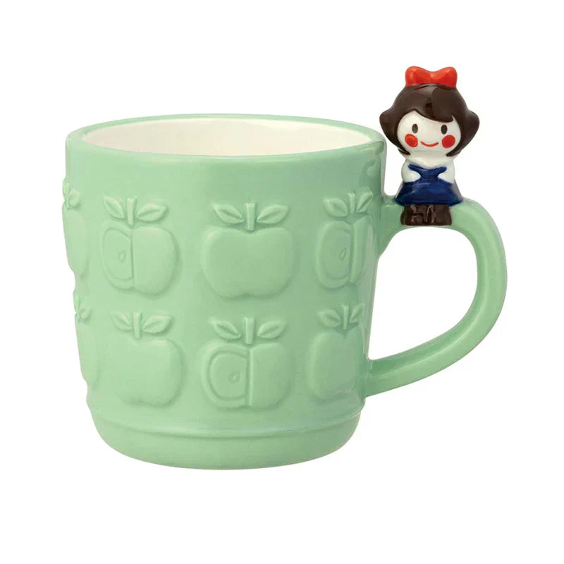 Decole Sitting Character Mug - Snow White