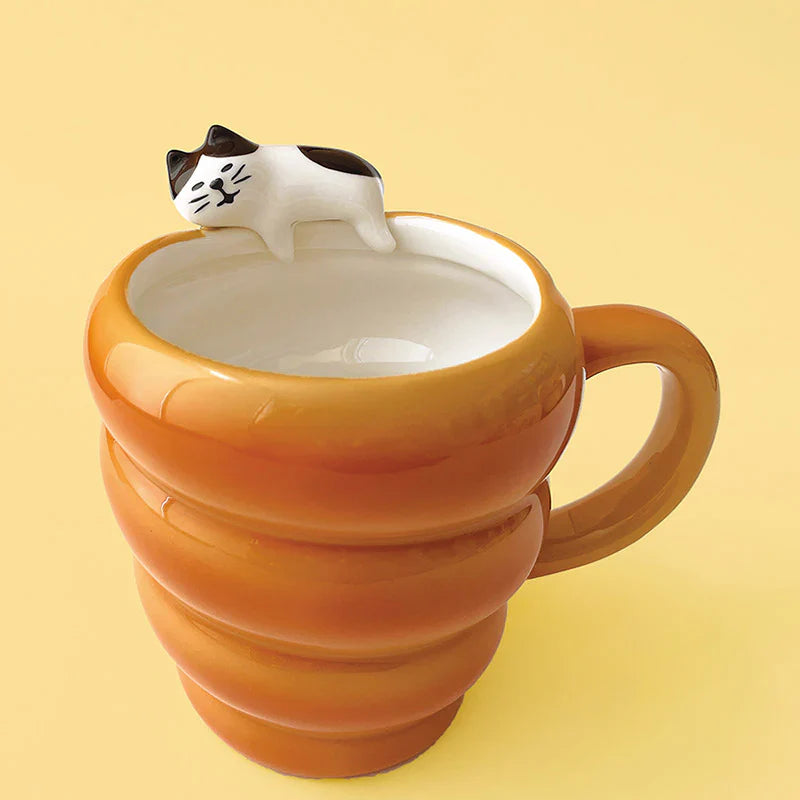 Decole Concombre Yamaneko Bakery Mug - Cornet