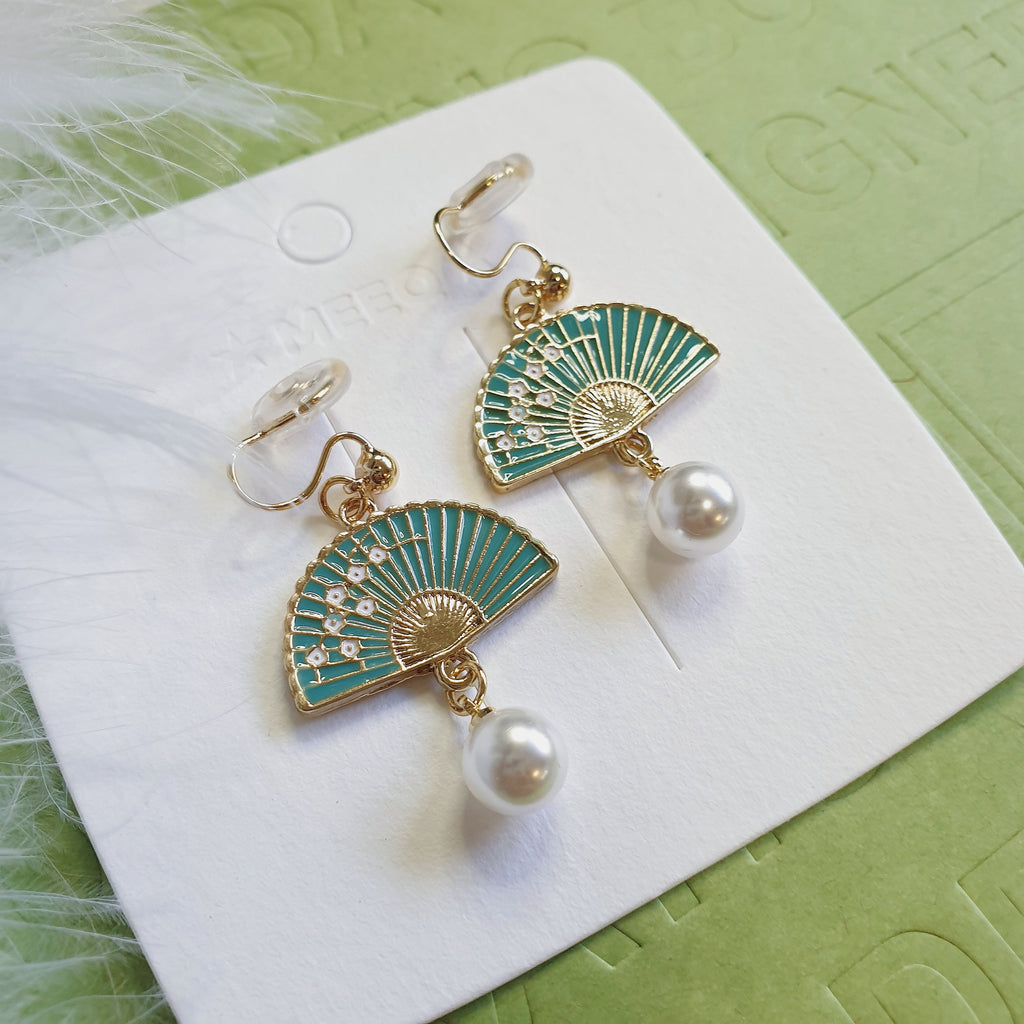 Luninana Clip-on Earrings -  Oriental Blossom Fan Earrings LL023